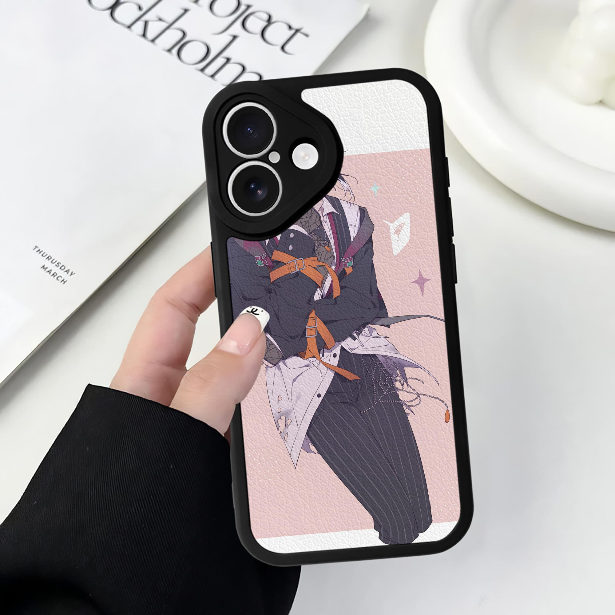 （画像用） 文豪ストレイドッグス Bungo Stray Dogs 【iPhone 16シリーズ対応】シリコンスマホケース（レザー調） 材質：シリコン
